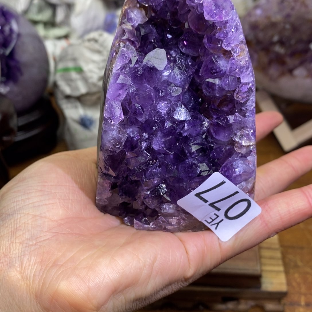 水晶大型摆件（非配饰）未镶嵌