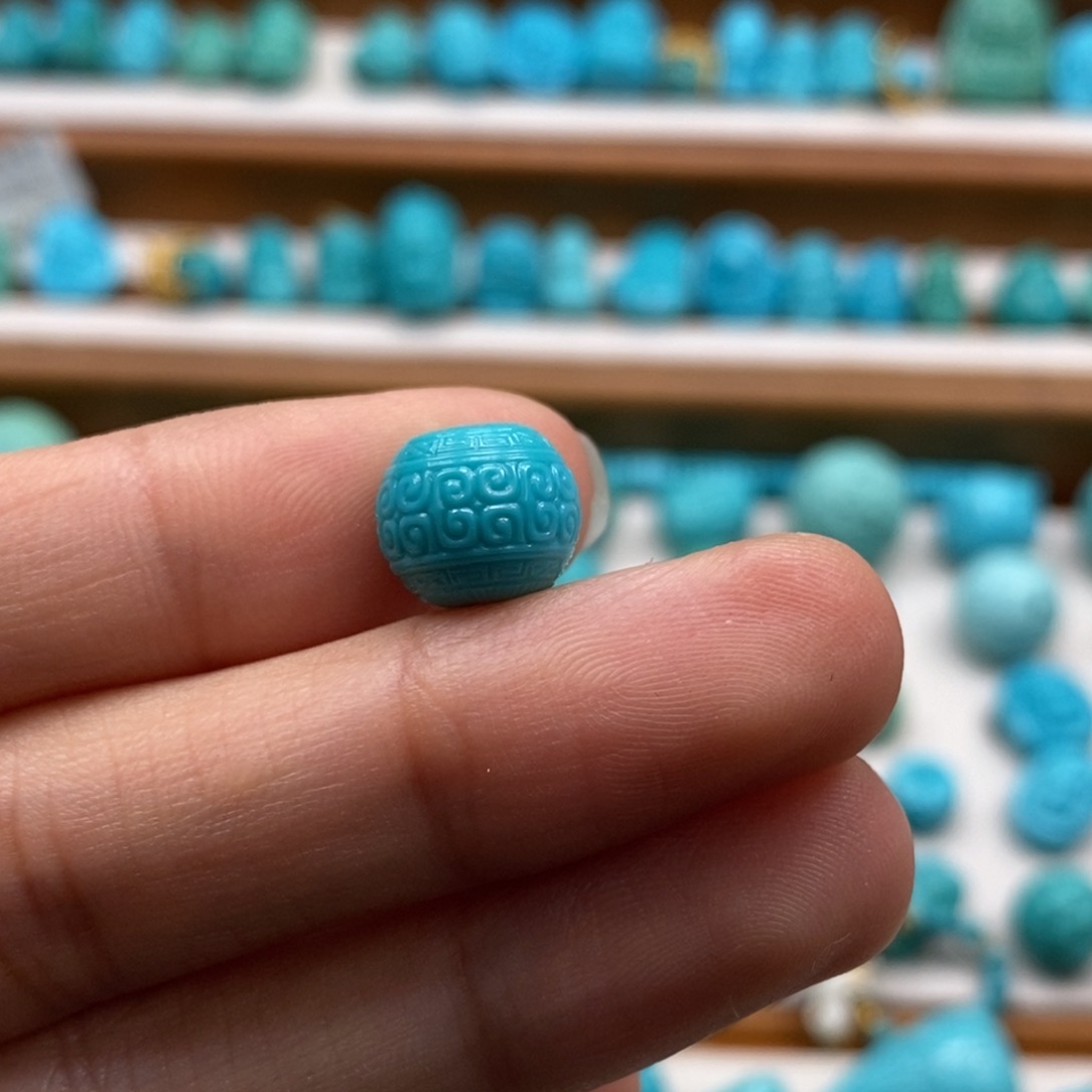 绿松石颈饰未镶嵌