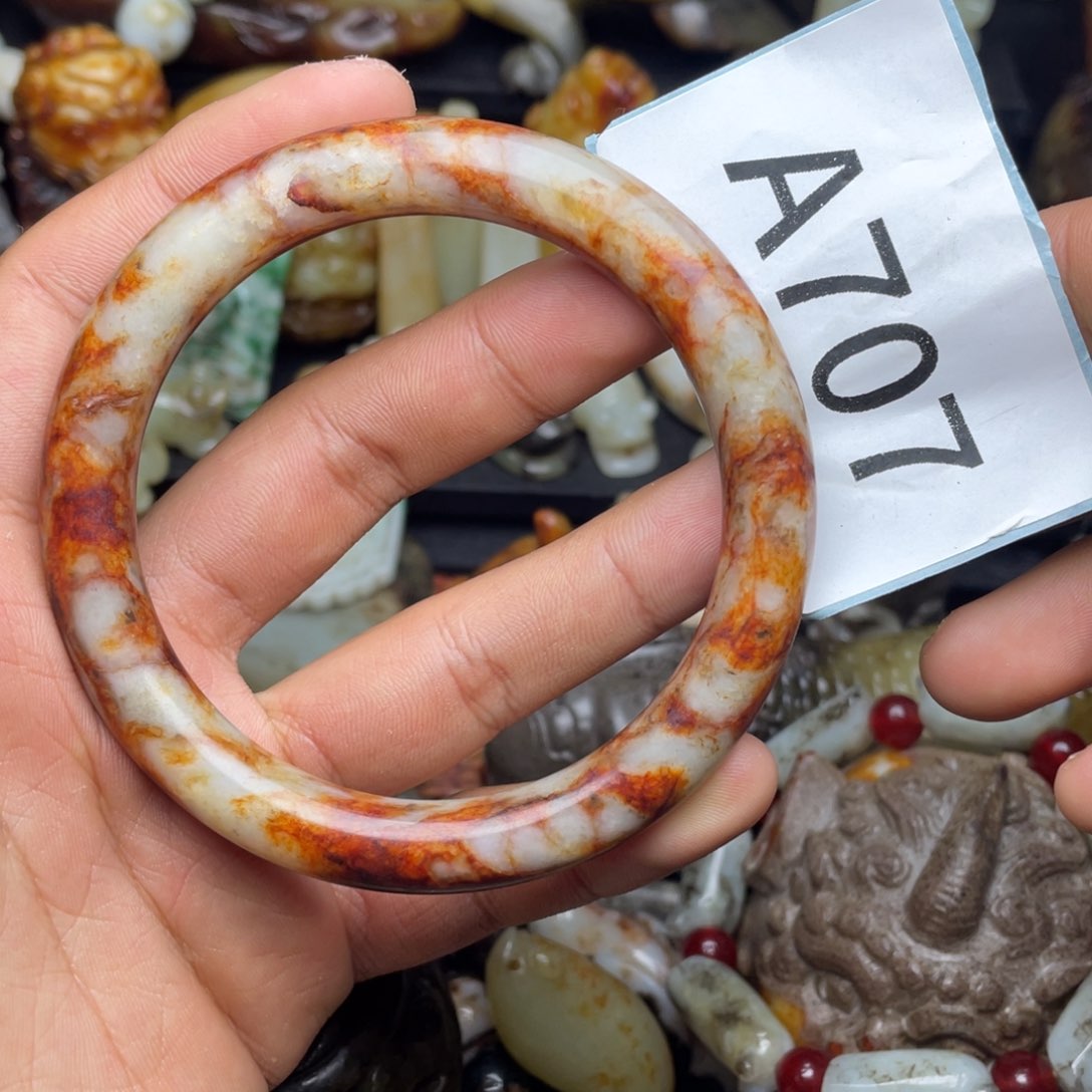 和田玉（糖玉）挂件未镶嵌