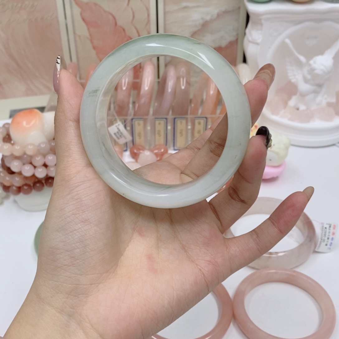 流***欢石英质玉（金丝玉）未镶嵌手镯