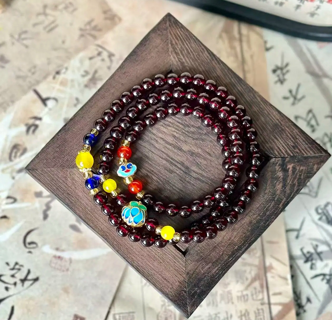 L012精品多圈手串（无礼盒）莲花