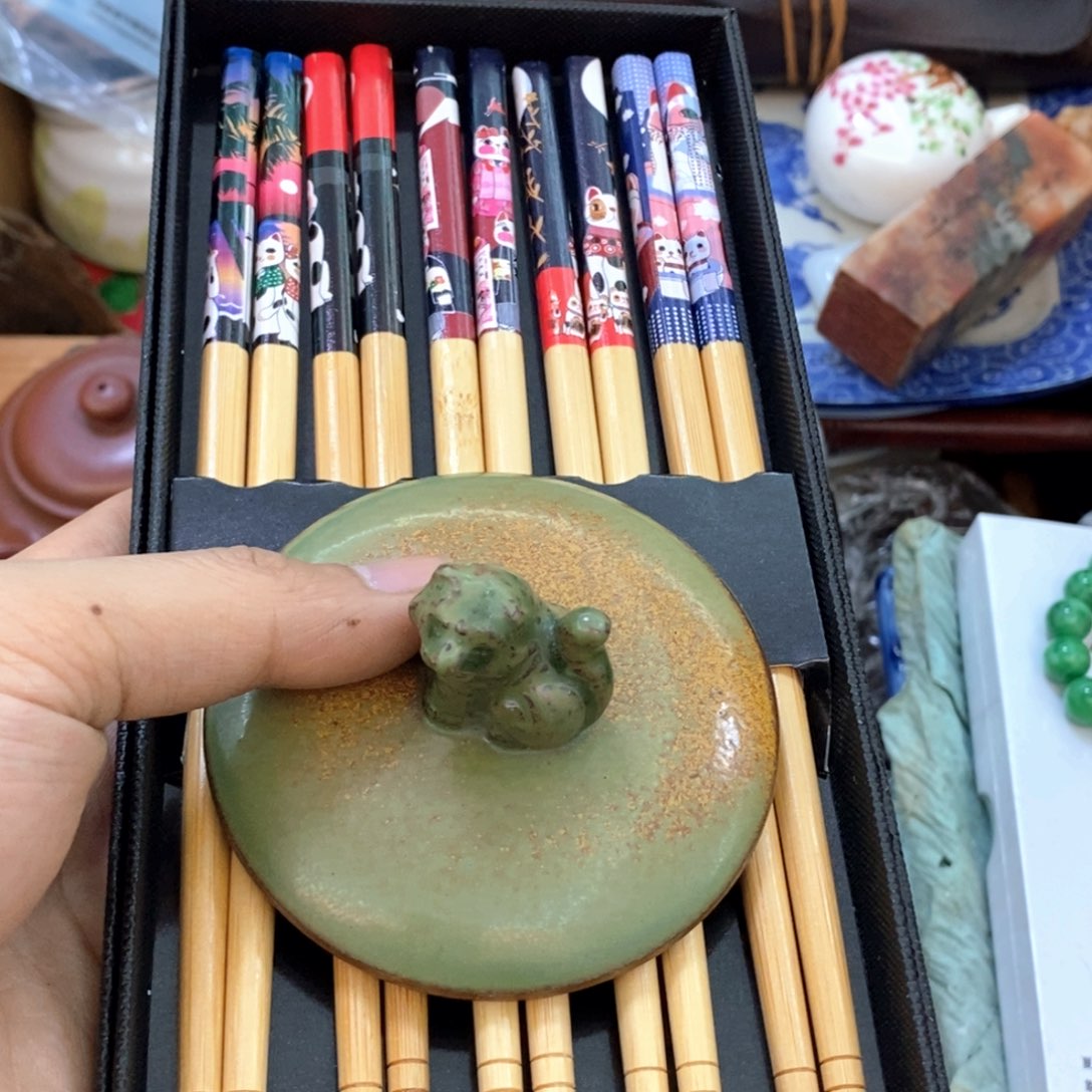 瓷片哈哈哈哈哈哈哈