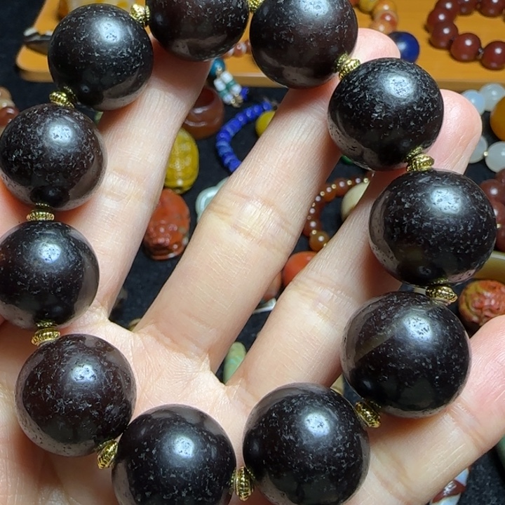 半***堂玛瑙/玉髓未镶嵌珠宝半成品