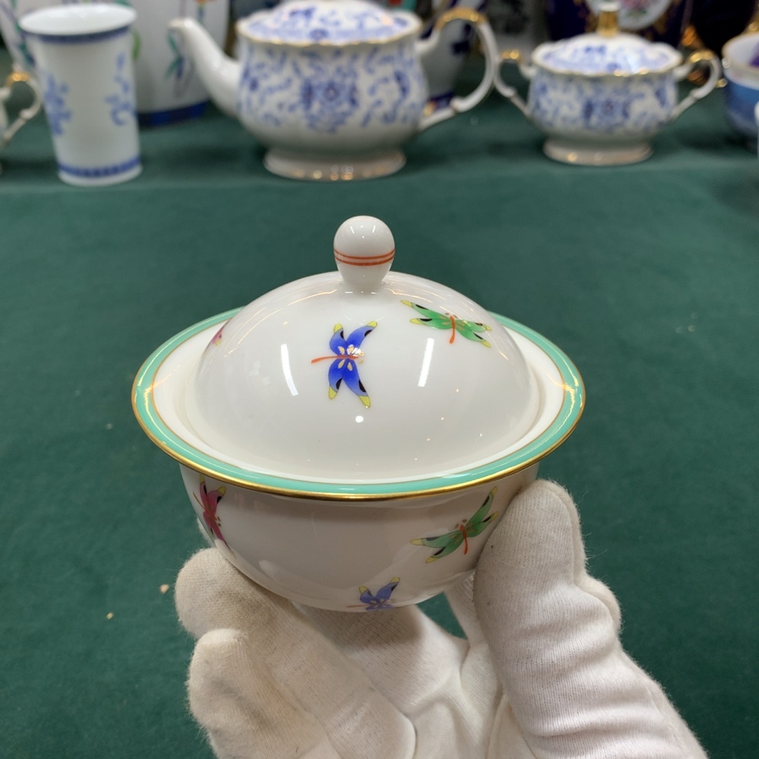 摆件全是大漂亮瓷器啊美美哒