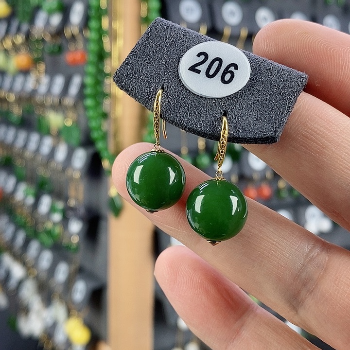 和田玉耳饰18K金镶嵌