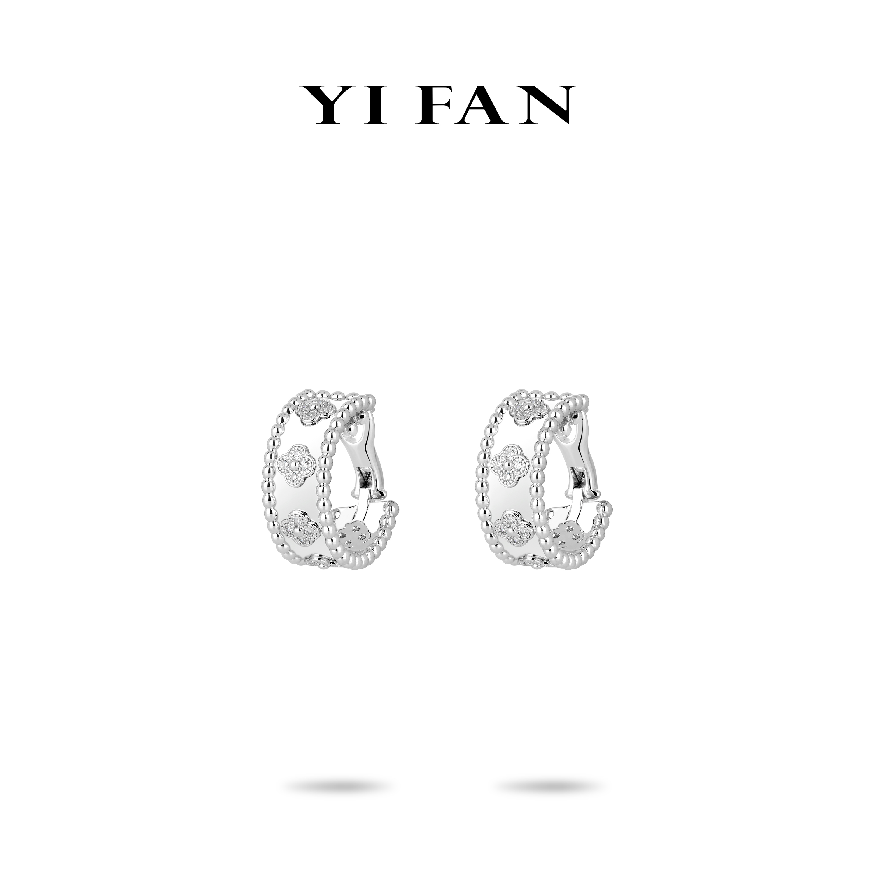 铜合金合成锆石耳饰 30105-白色满钻四瓣花宽版百搭耳环