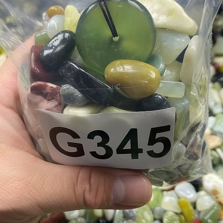 岫玉鱼缸石未镶嵌