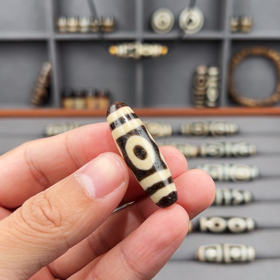 玛瑙未镶嵌颈饰上肯现代工艺品珠子