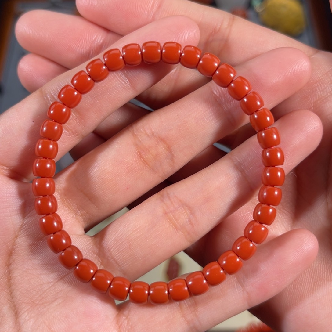 南红玛瑙老南红满色爆肉直切手串5.6左右未镶嵌