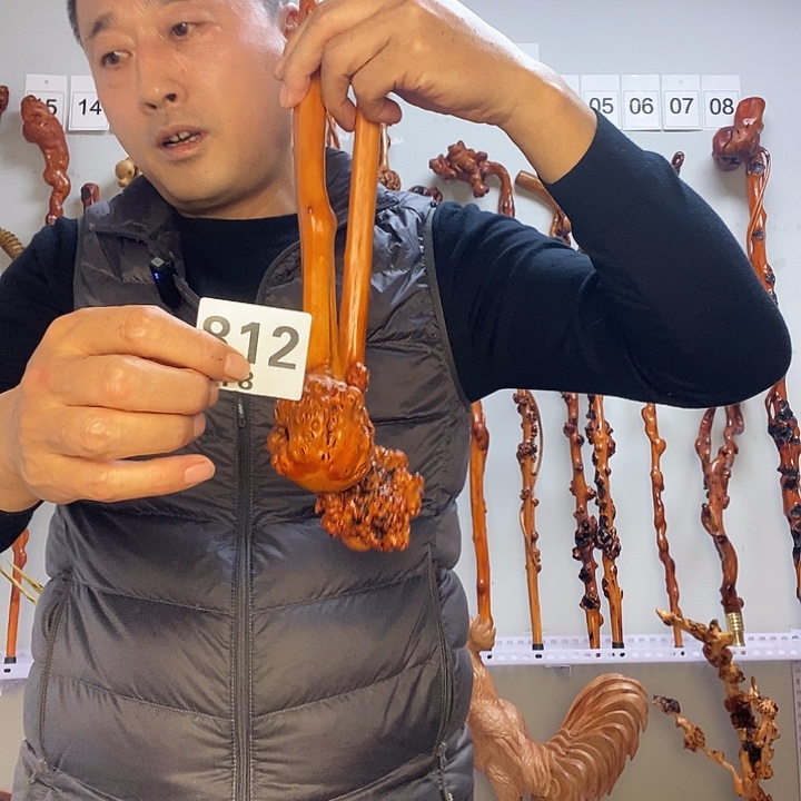 寻****大叶紫檀（黑酸枝木类）