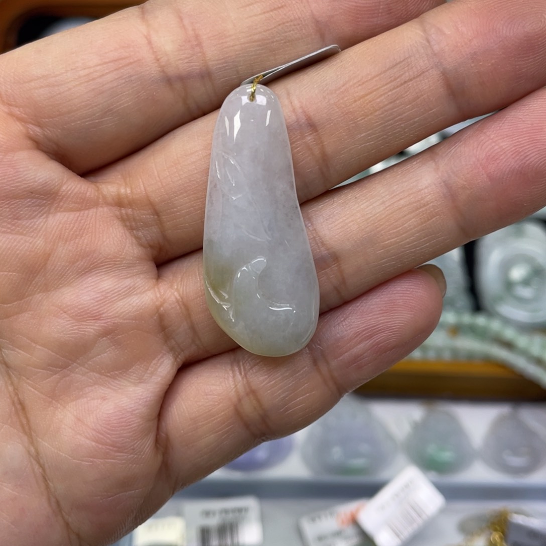 颈饰未镶嵌翡翠悟道