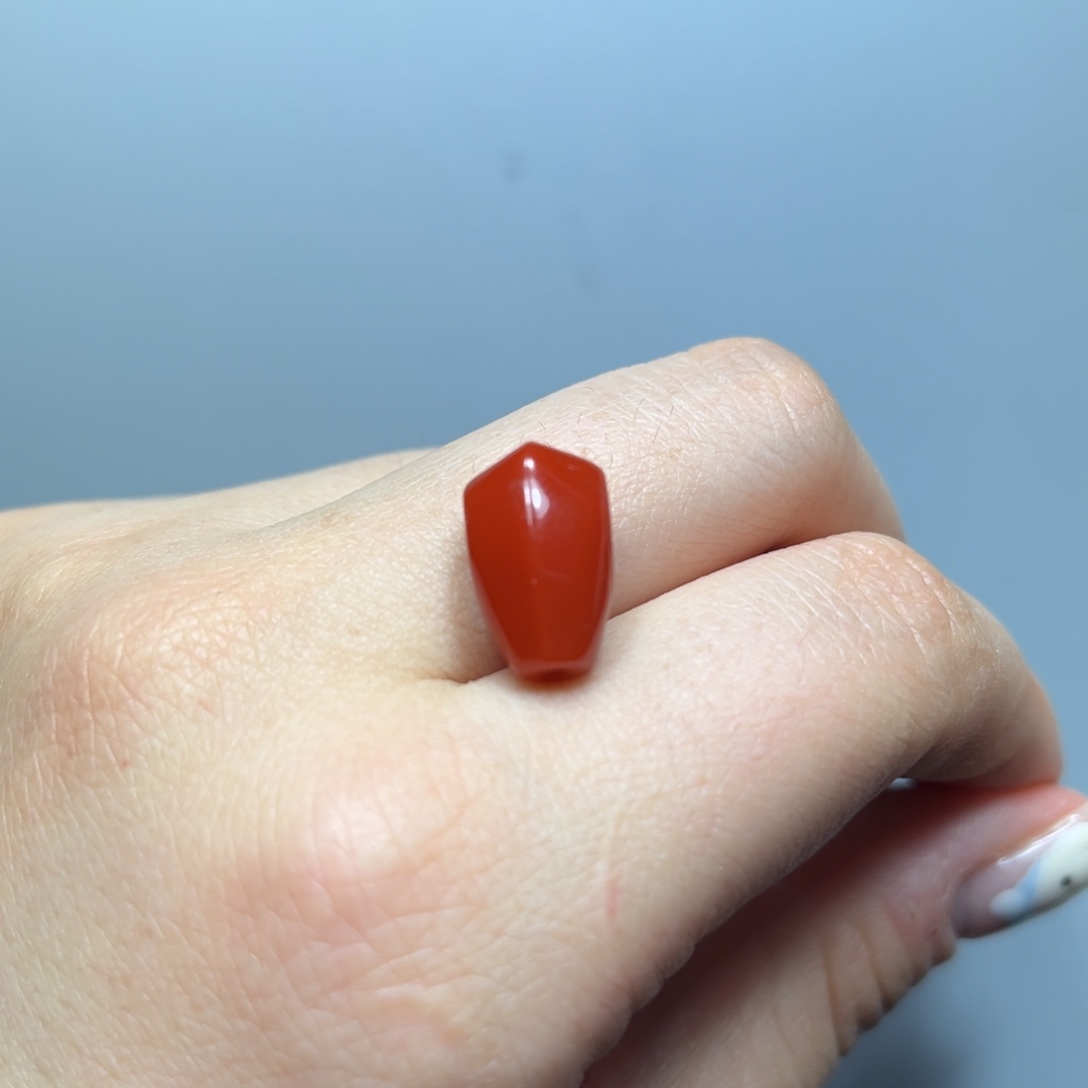 南红玛瑙辣椒红三通8.8mm未镶嵌