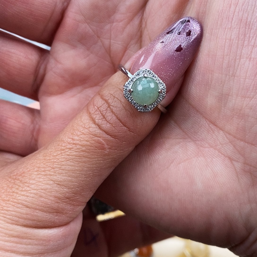 柠****翡翠未镶嵌戒指缅甸