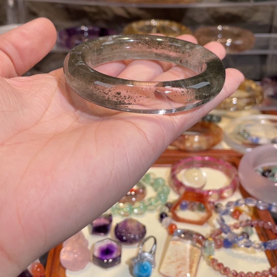 未镶嵌手镯水晶1