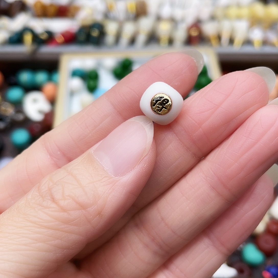 玛瑙/玉髓未镶嵌默认款式