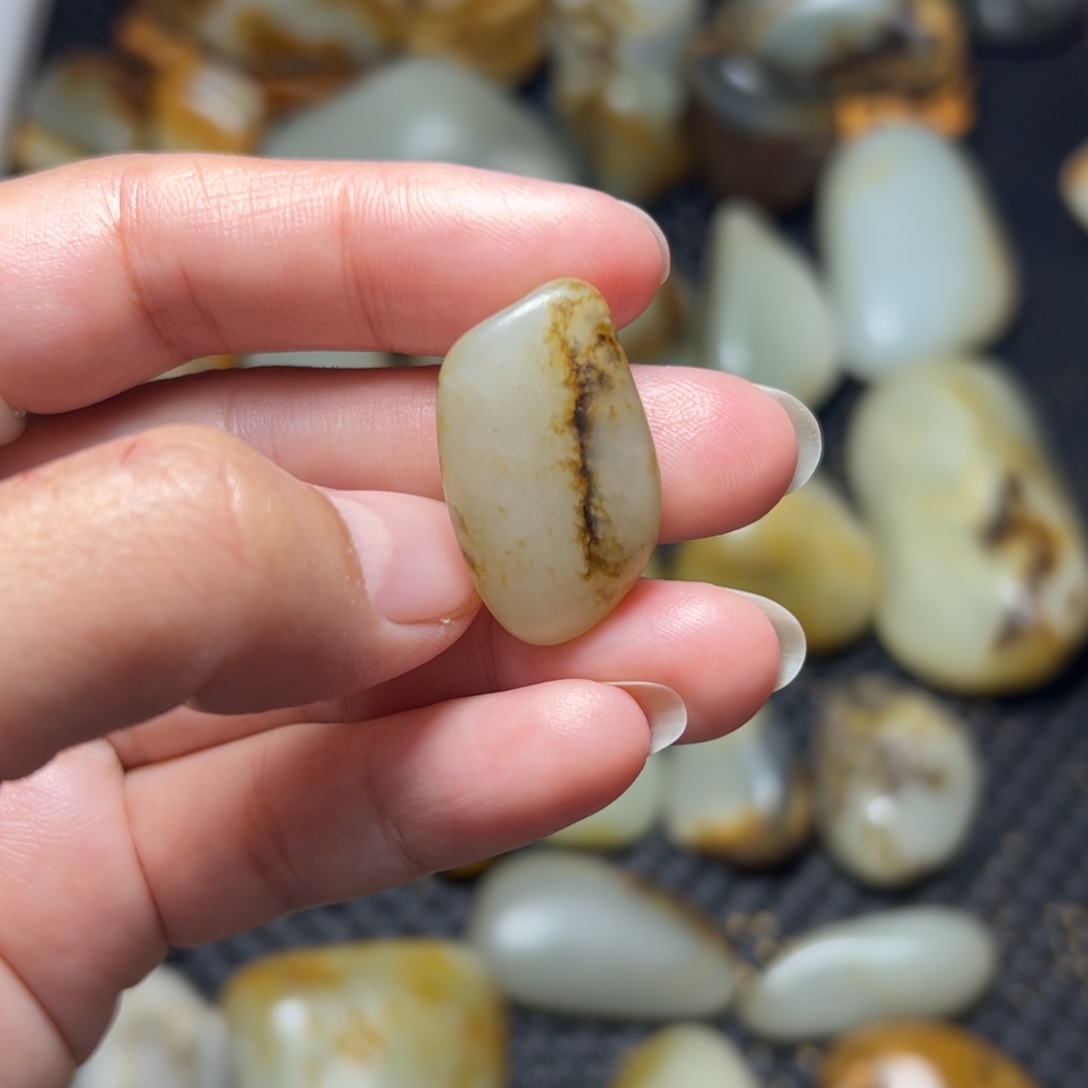 和田玉未镶嵌挂件A25