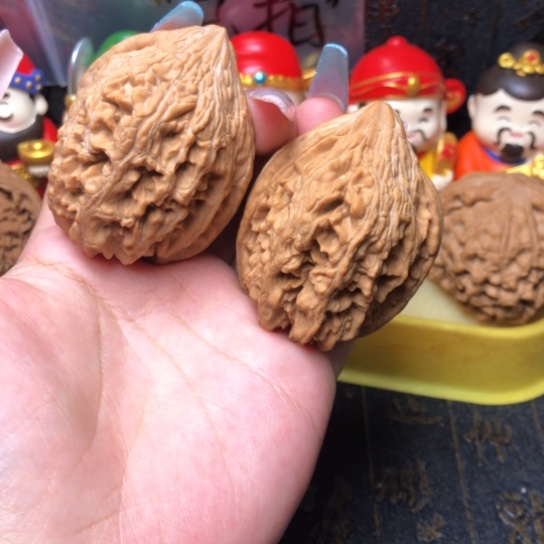 吊坠文玩核桃大沽石