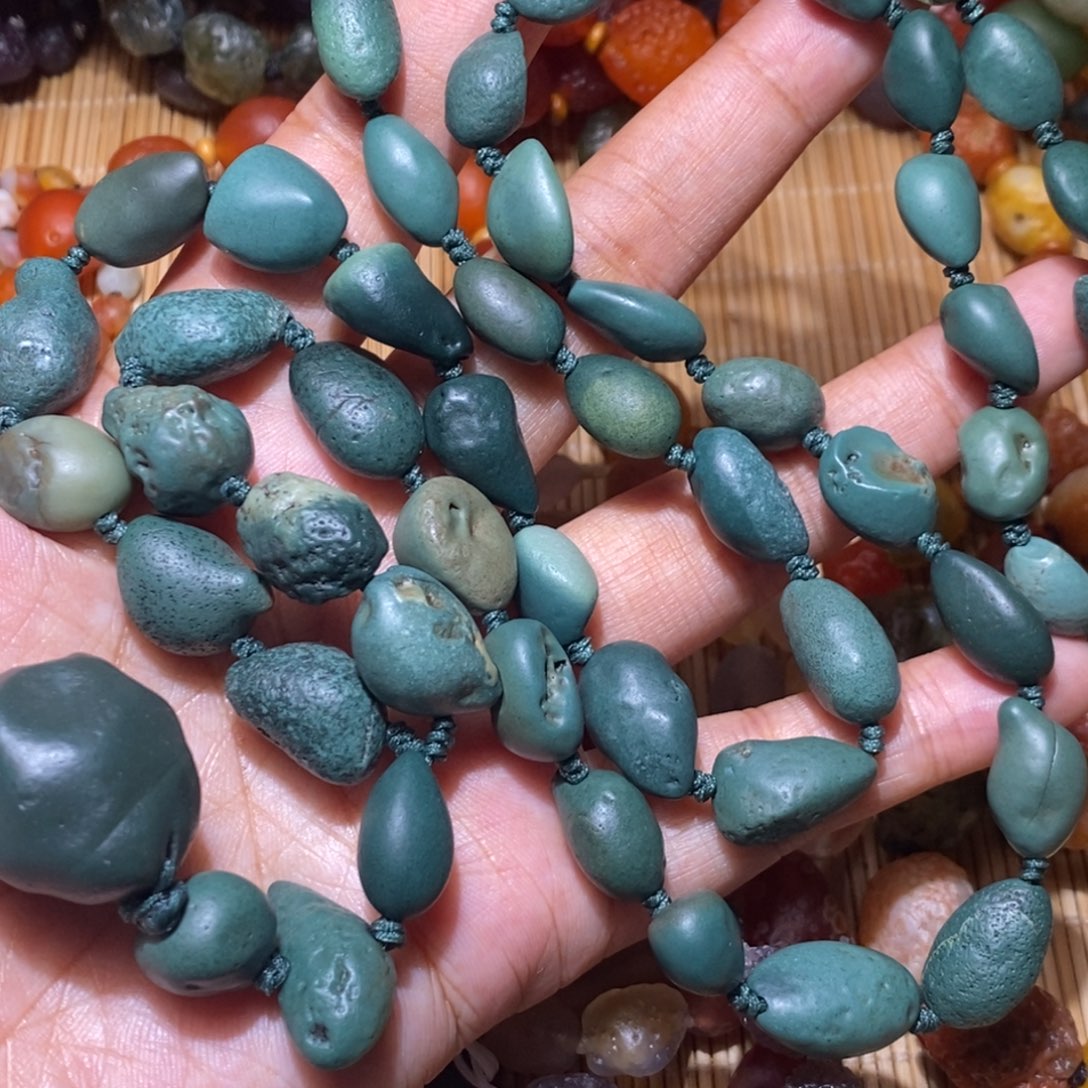 阿拉善天然戈壁石