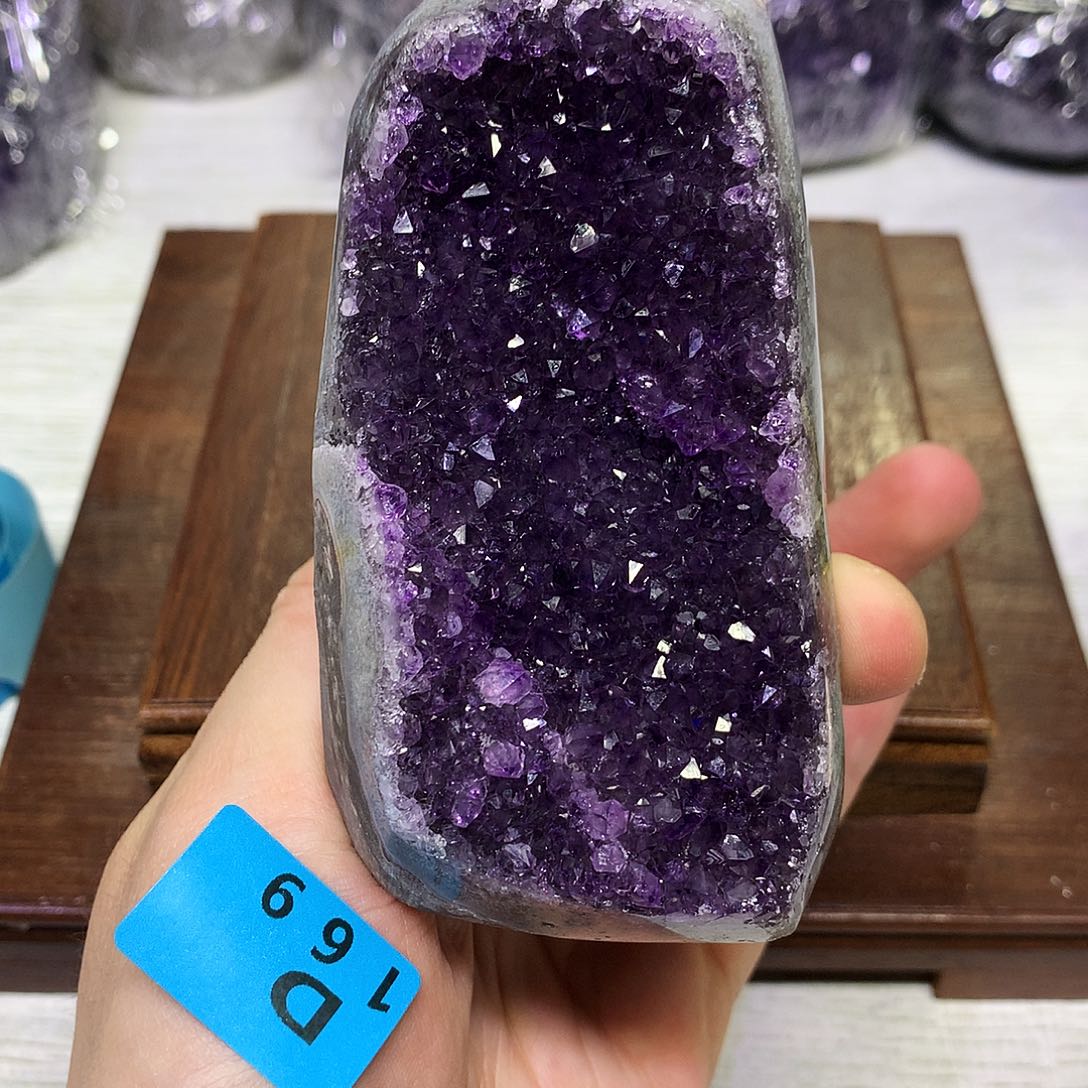 紫晶大型摆件（非配饰）未镶嵌