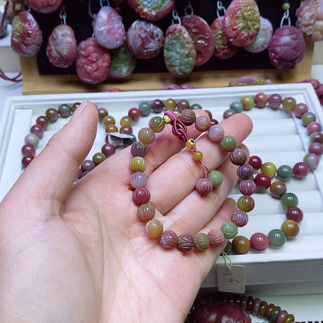 玛瑙/玉髓盐源玛瑙手链未镶嵌