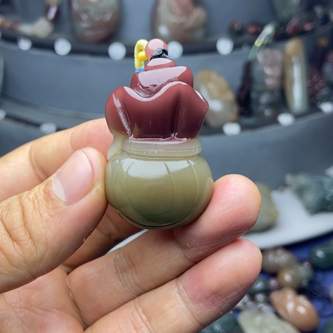 玛瑙/玉髓颈饰未镶嵌