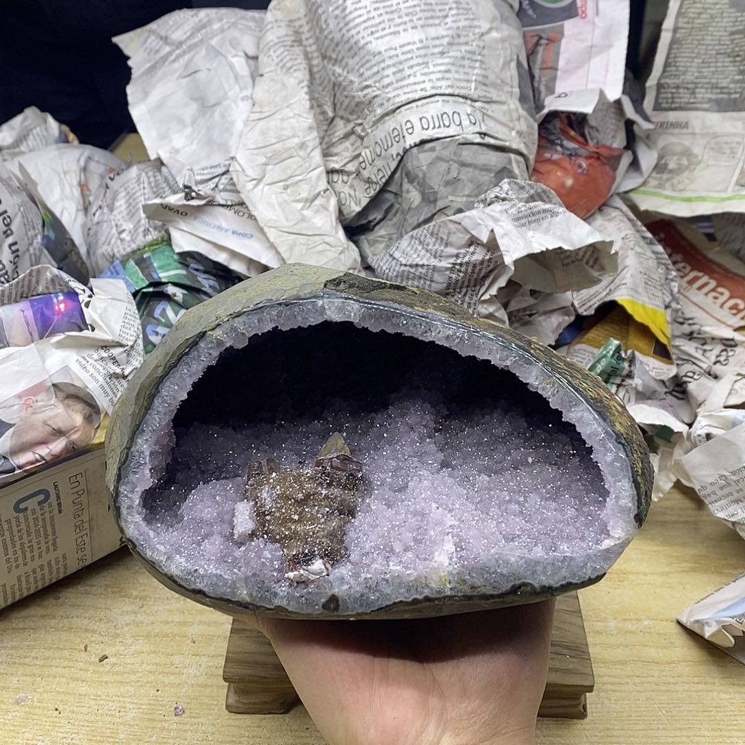 未镶嵌水晶大型摆件（非配饰）