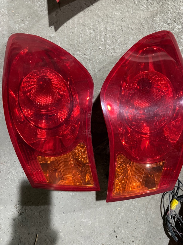 上汽荣威350 尾灯