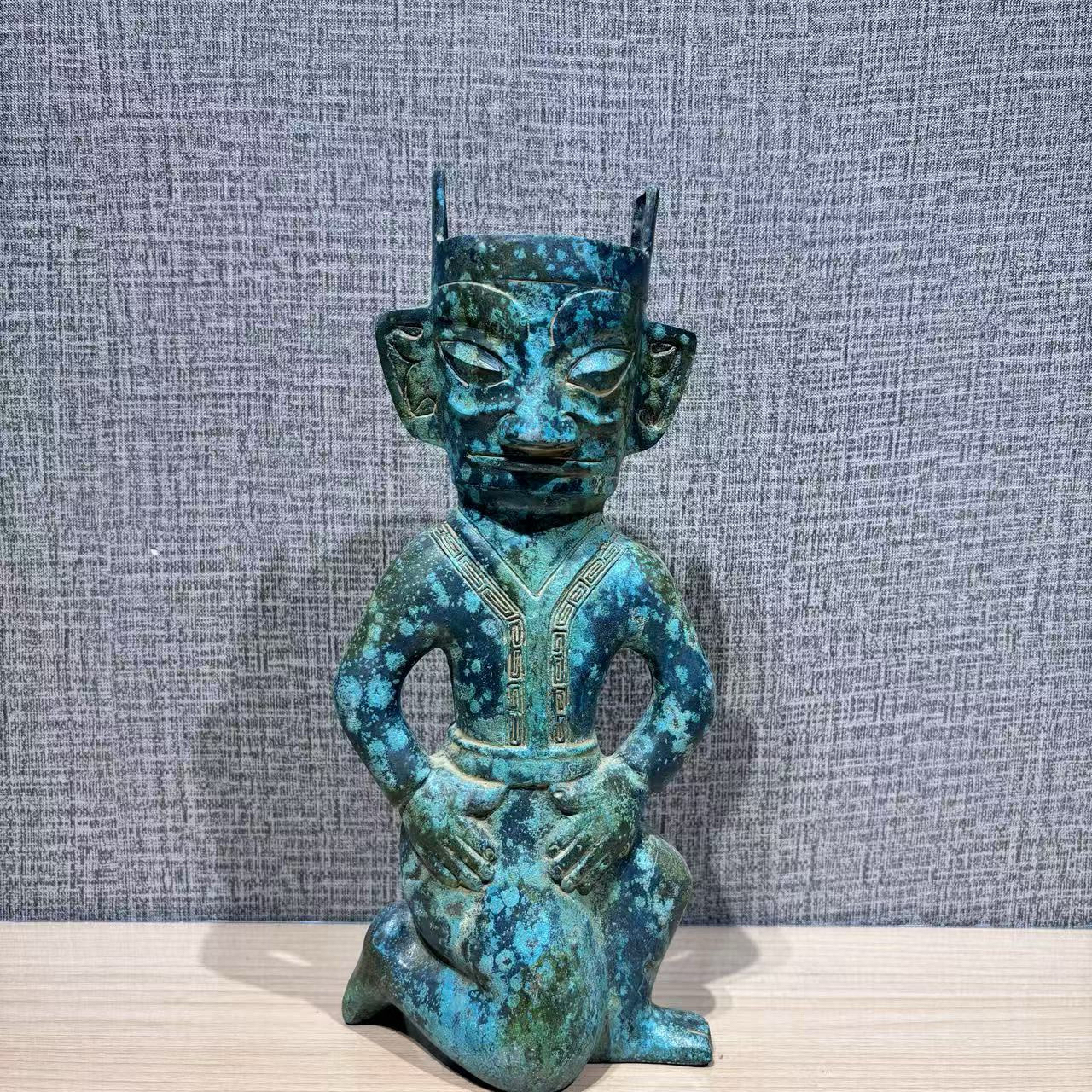 复古三星堆摆件，跪坐人像，家居摆件，博古架
