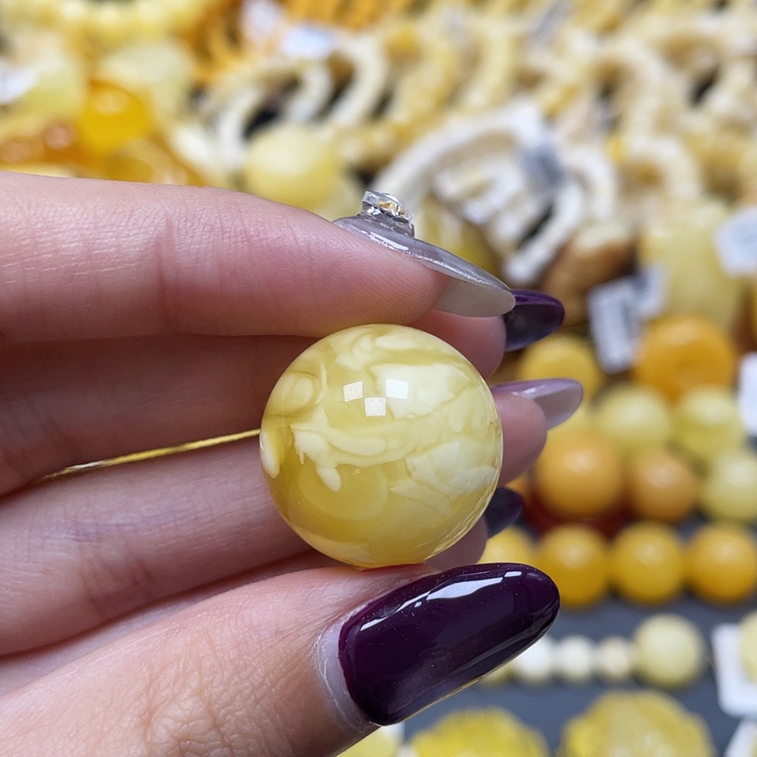 琥珀未镶嵌裸石21.1mm妖花溶洞圆珠 瑕 