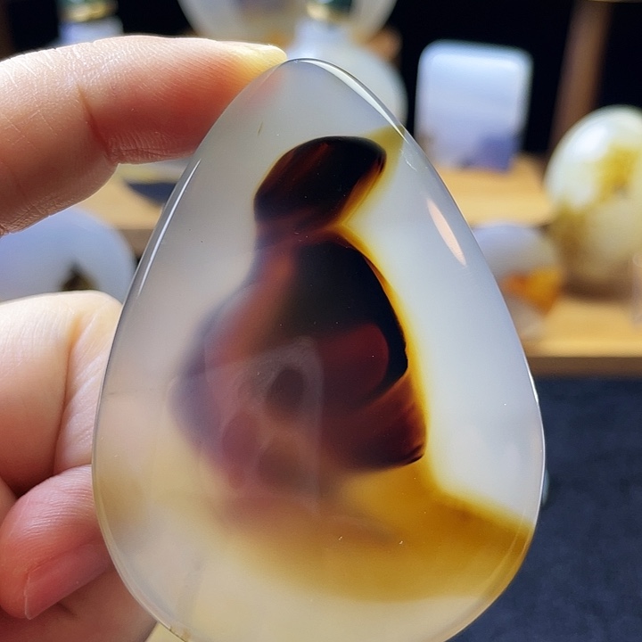 玛瑙/玉髓未镶嵌吊坠