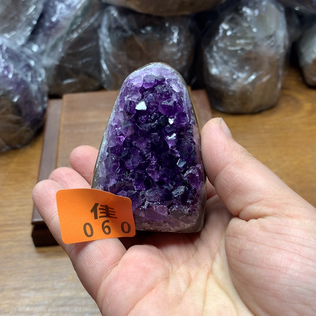 水晶大型摆件（非配饰）未镶嵌