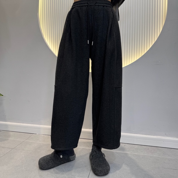 欢欢家25390冬季加绒宽松显瘦阔腿八分女裤慵懒风高级感十足
