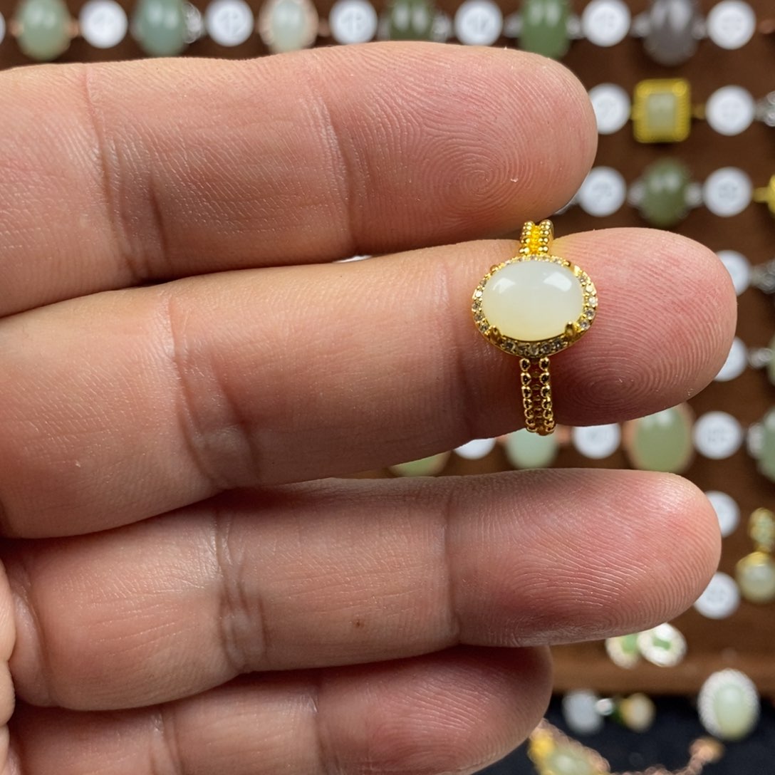 和田玉（白玉）戒指合金