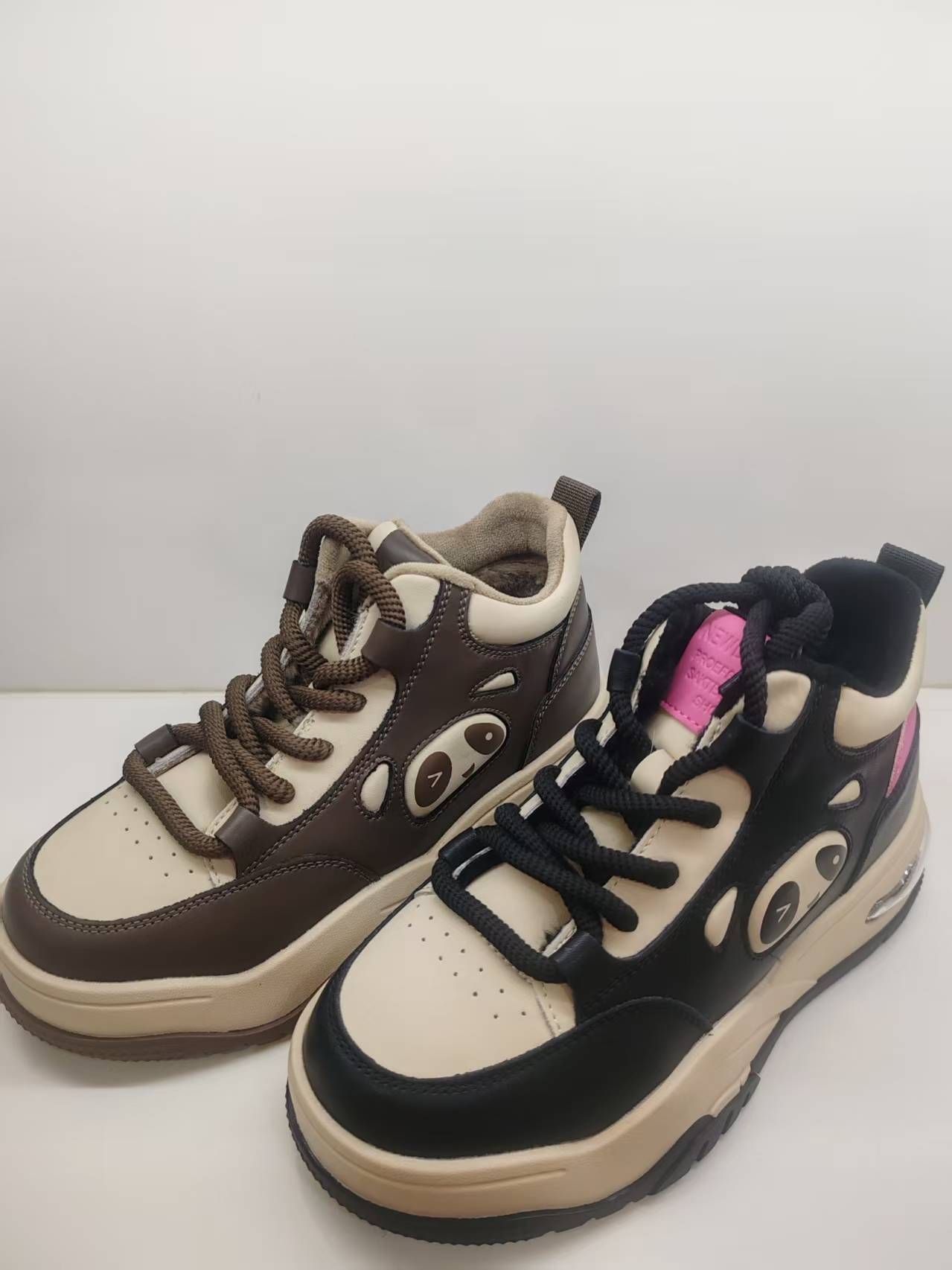 新款气质休闲百搭女士[大棉]休闲鞋A/TM/635848