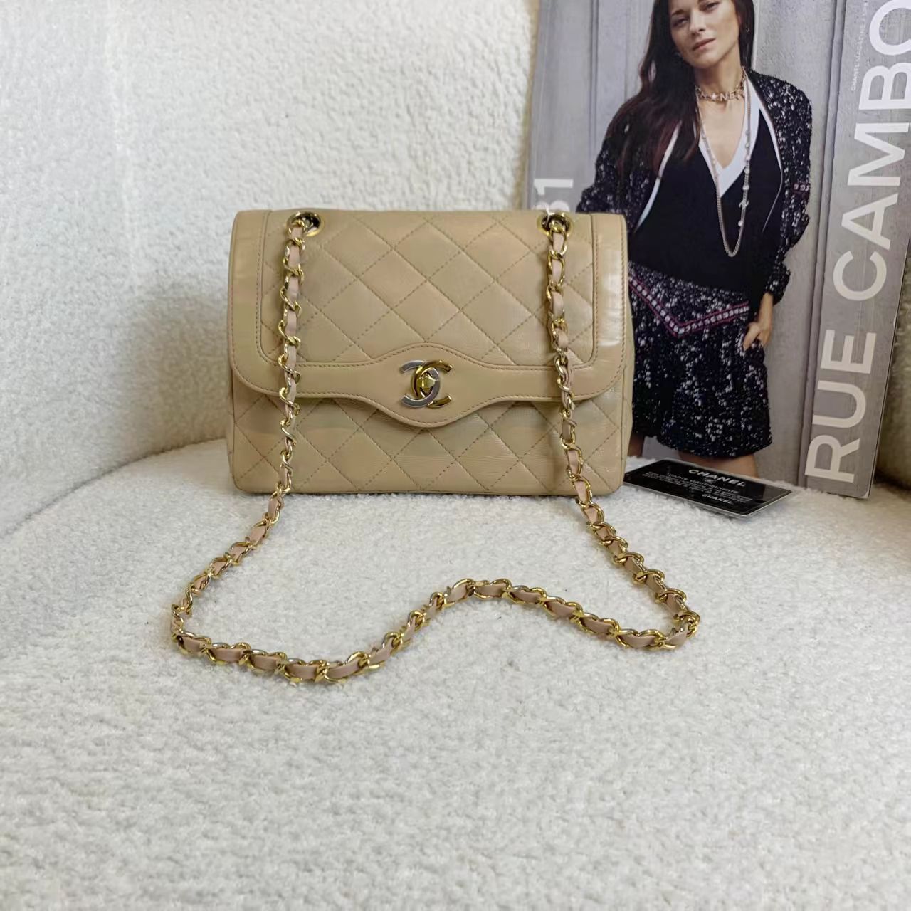 95新 Chanel/香奈儿 壹臻/奶茶色巴黎限定鸳鸯扣 2开 71139212