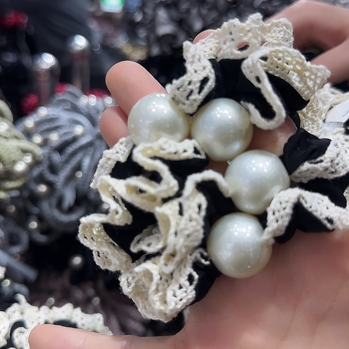 三醋酯纤维珍珠面膜发圈-3