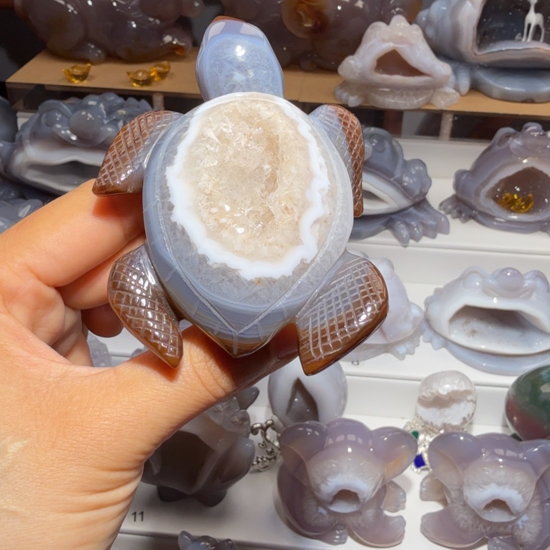 怪***花玛瑙/玉髓未镶嵌摆件