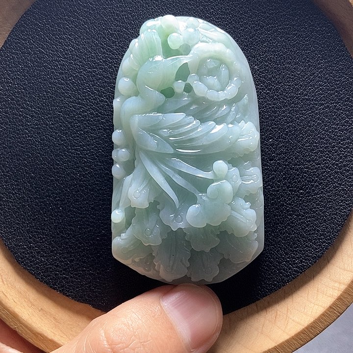 翡翠颈饰未镶嵌翡翠a货