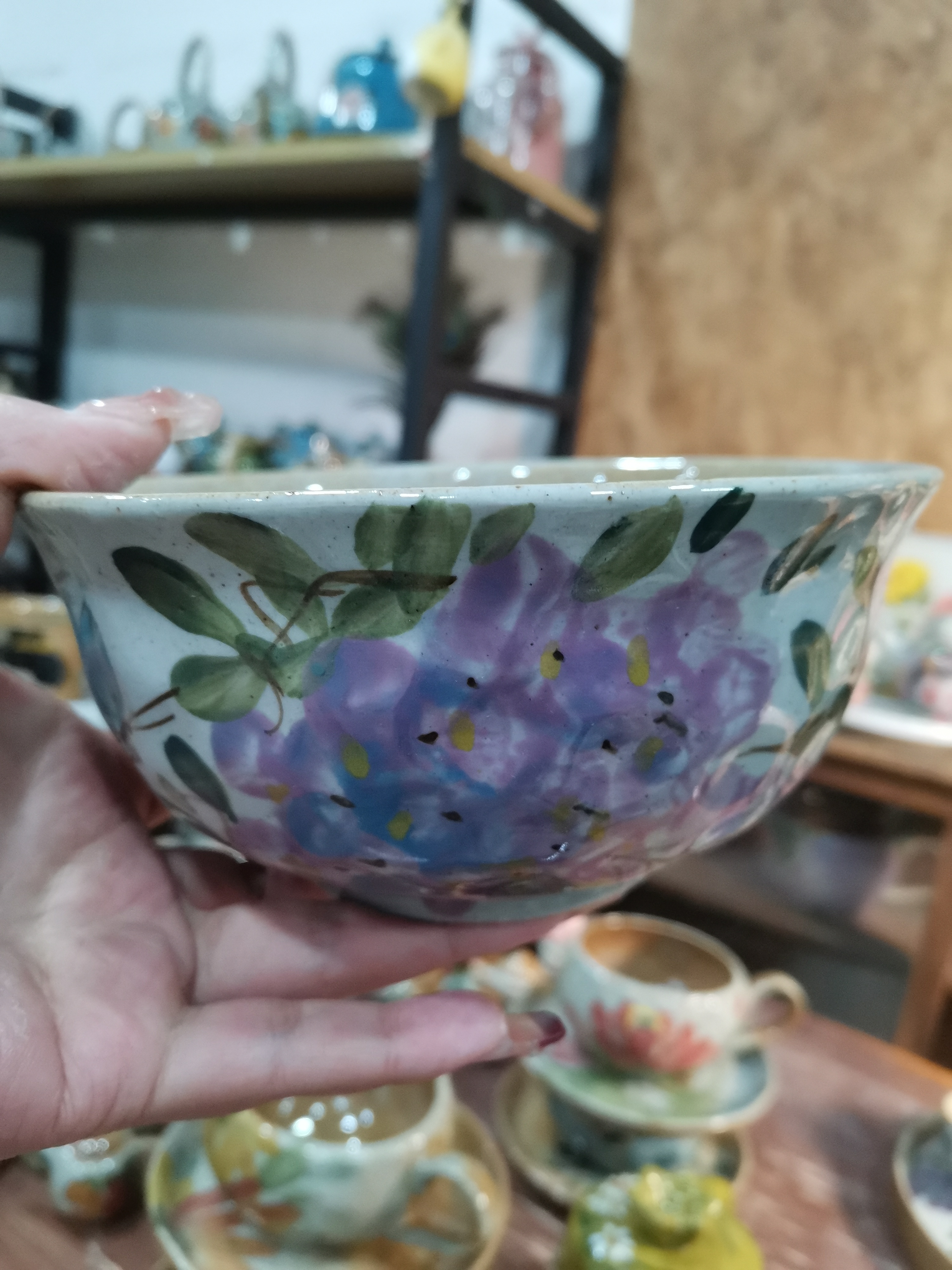 景德镇陶瓷碗紫藤