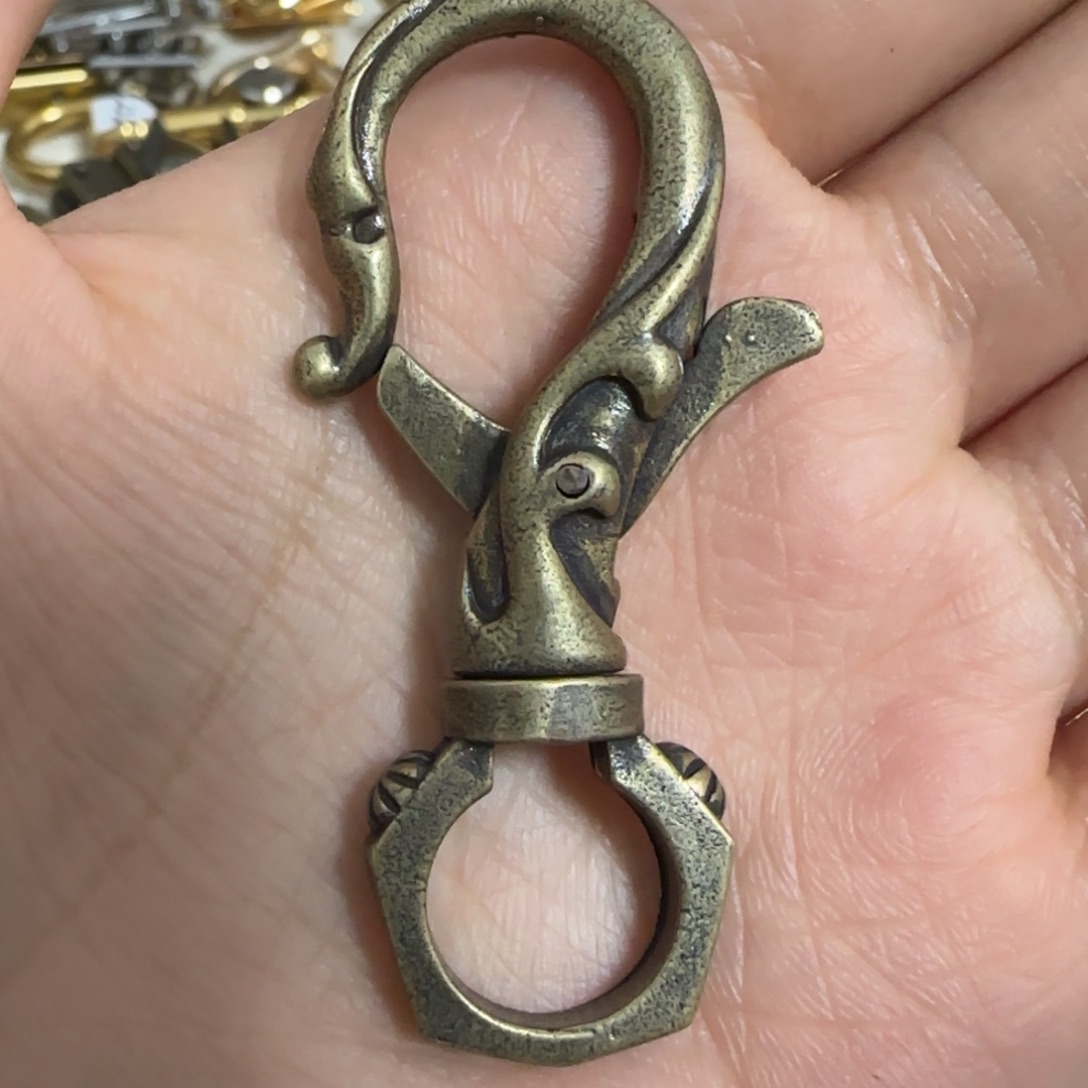 内径1.2黄铜钩扣20元2个