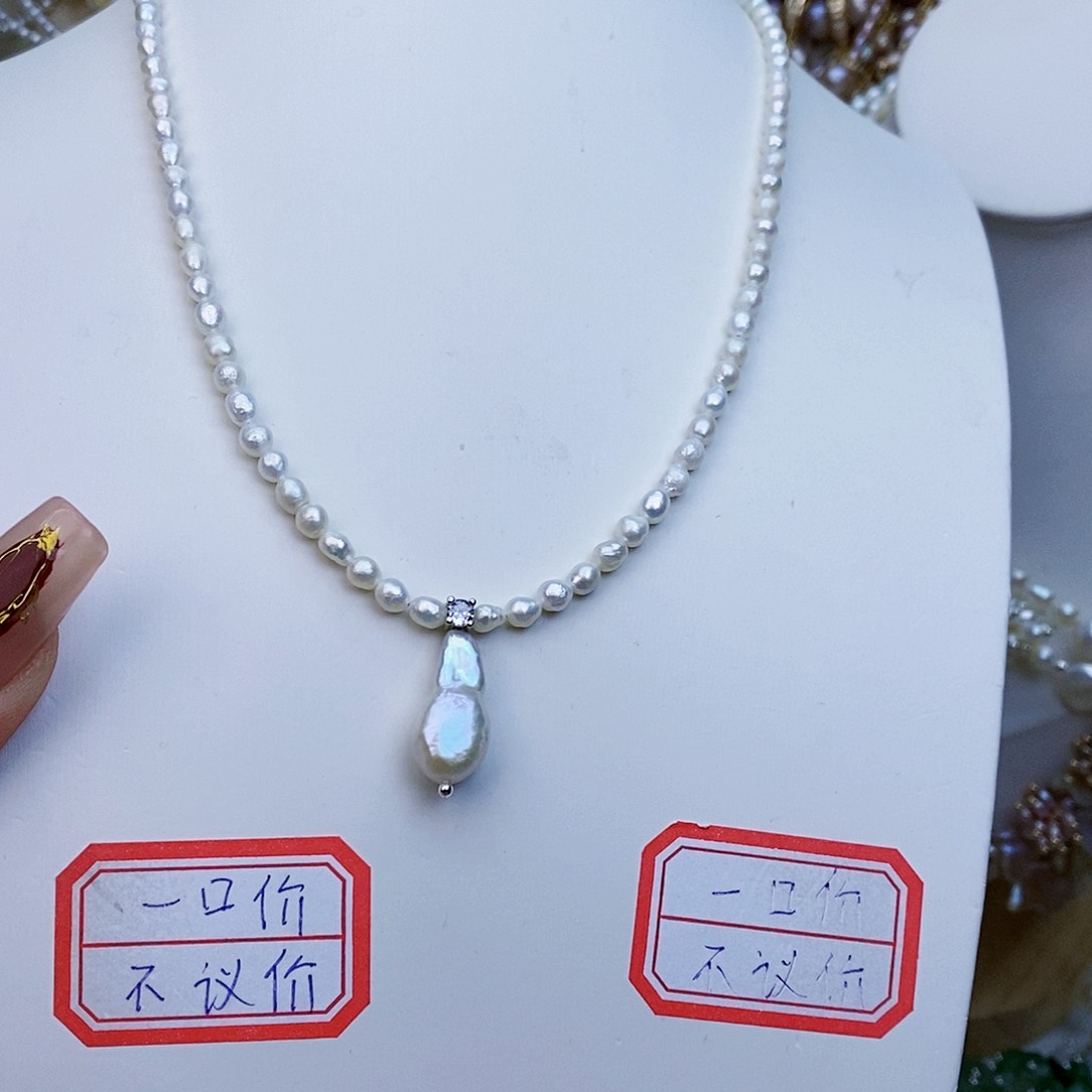 淡水珍珠颈饰未镶嵌