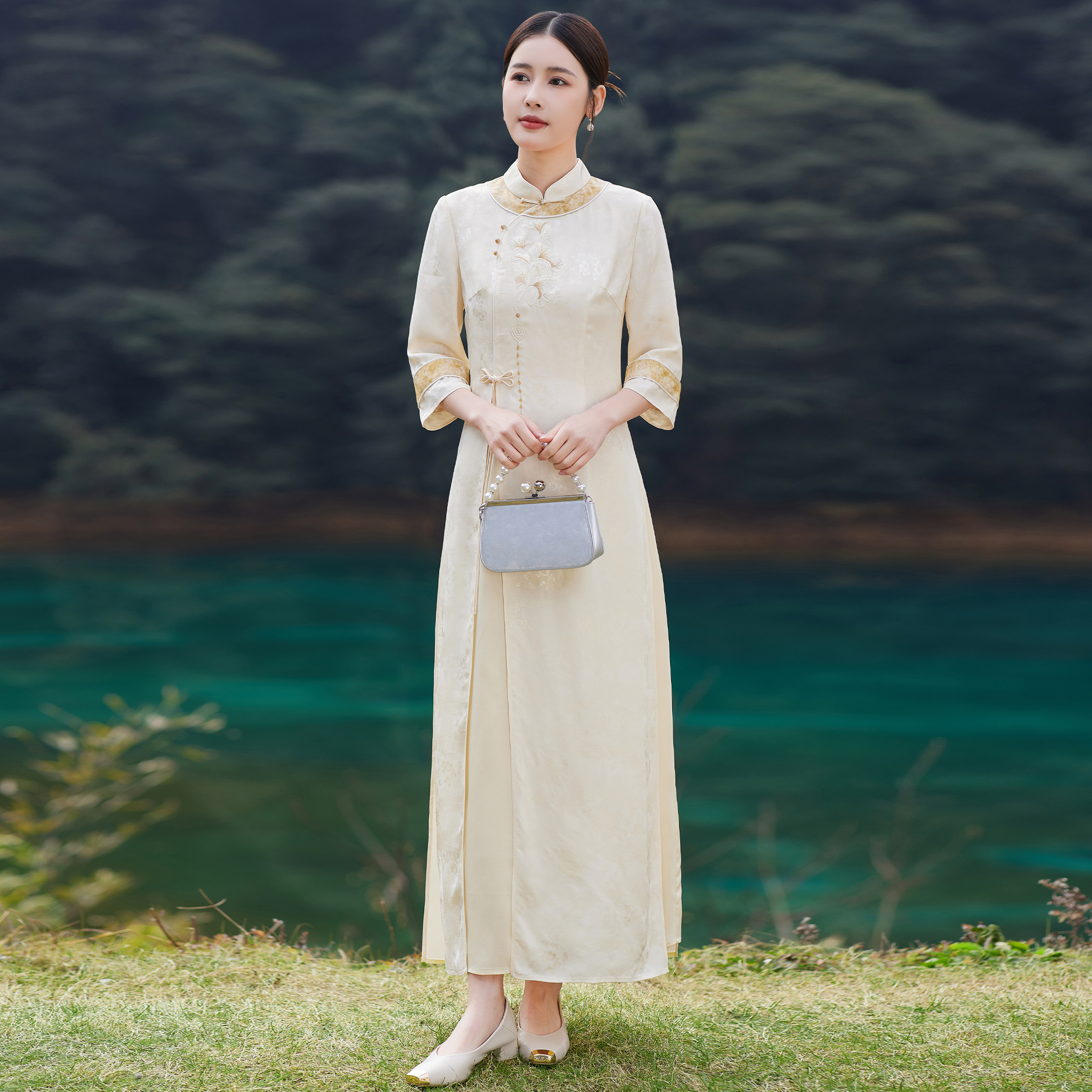 H101国风改良茶服高端新中式女装夏季复古旗袍禅意新款刺绣连衣裙