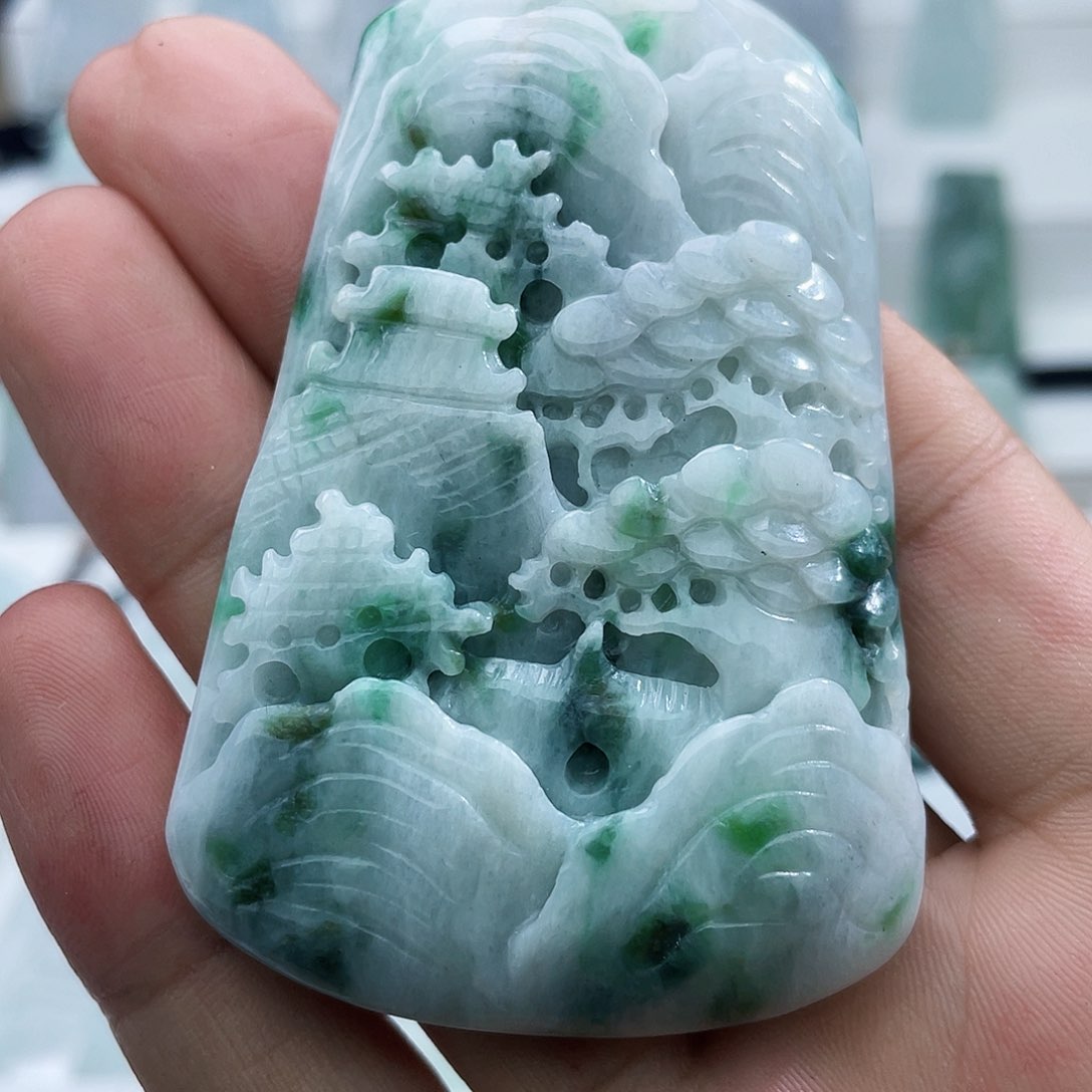 颈饰未镶嵌翡翠翡翠