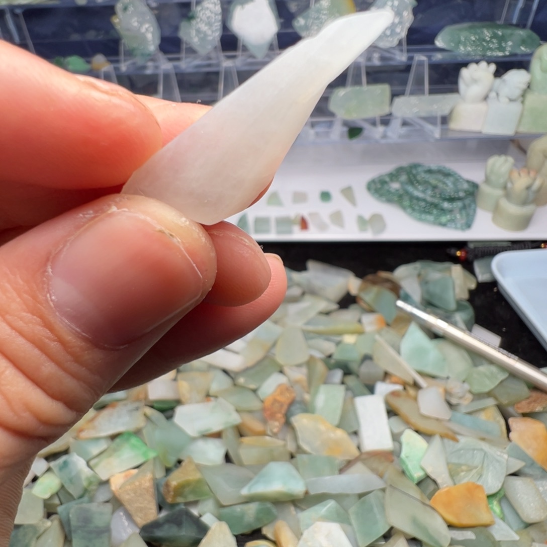 翡翠裸石缅甸翡翠A货