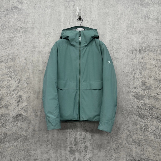 未使用 ARC'TERYX/始祖鸟 刺绣Logo硬壳羽绒服夹克/WK912/M码宽松