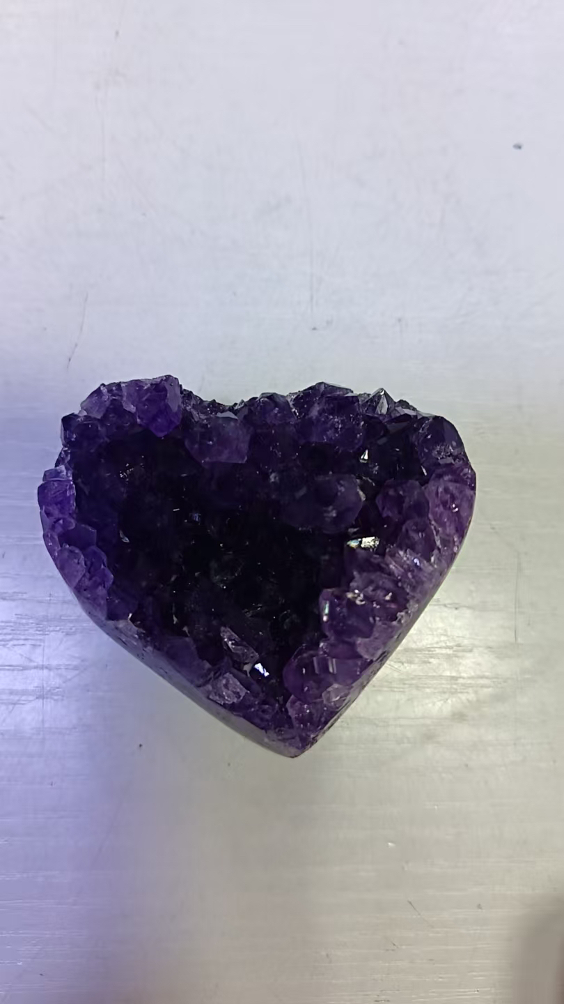 乌拉圭帝王紫爱心小摆件