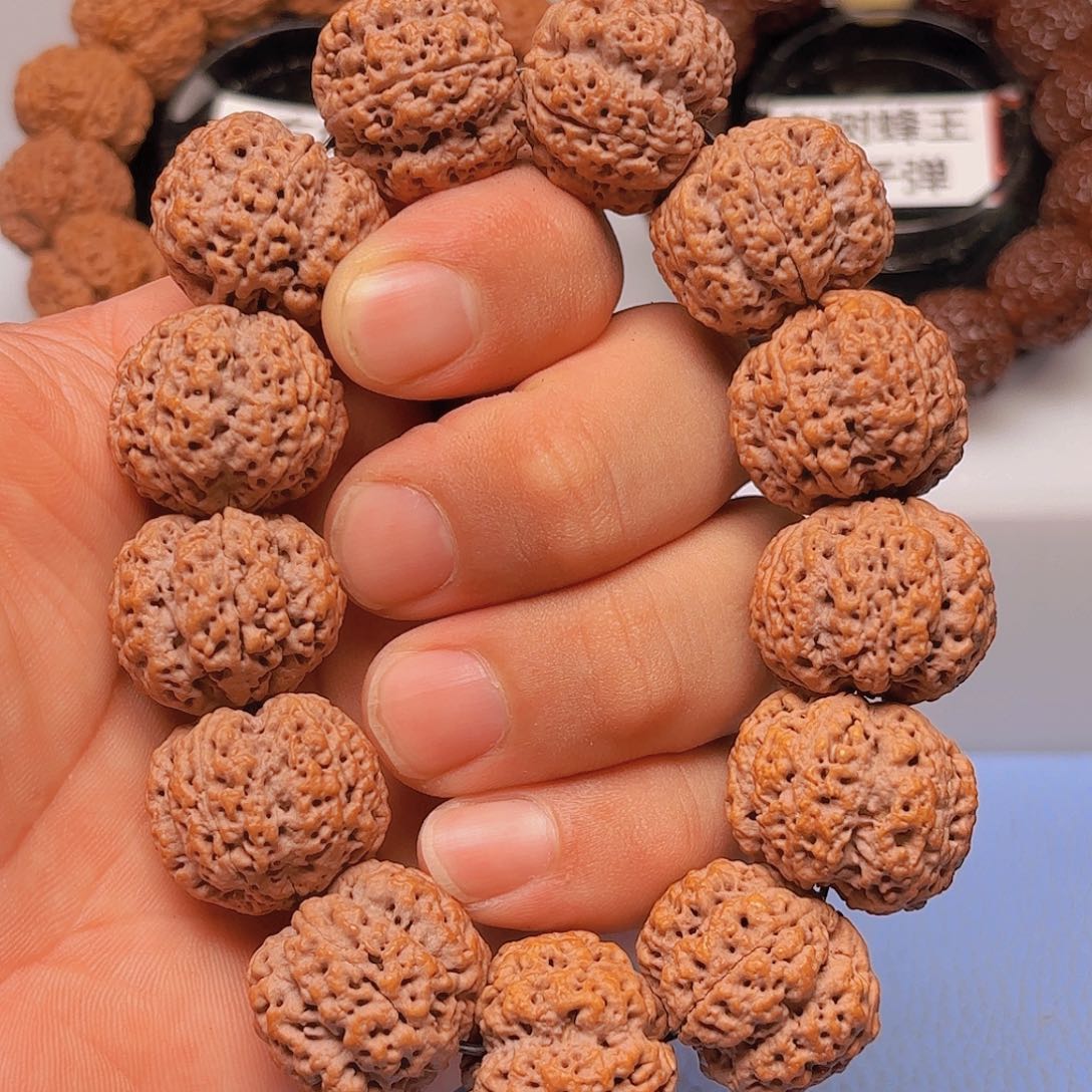 金刚菩提手串只***吃25mm 拉沟梅花