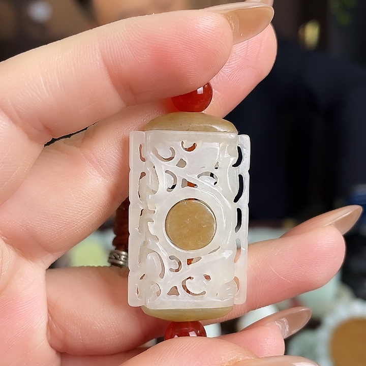 和田玉未镶嵌颈饰定制发货