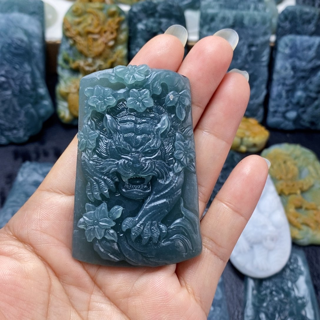 未镶嵌定制翡翠翡翠