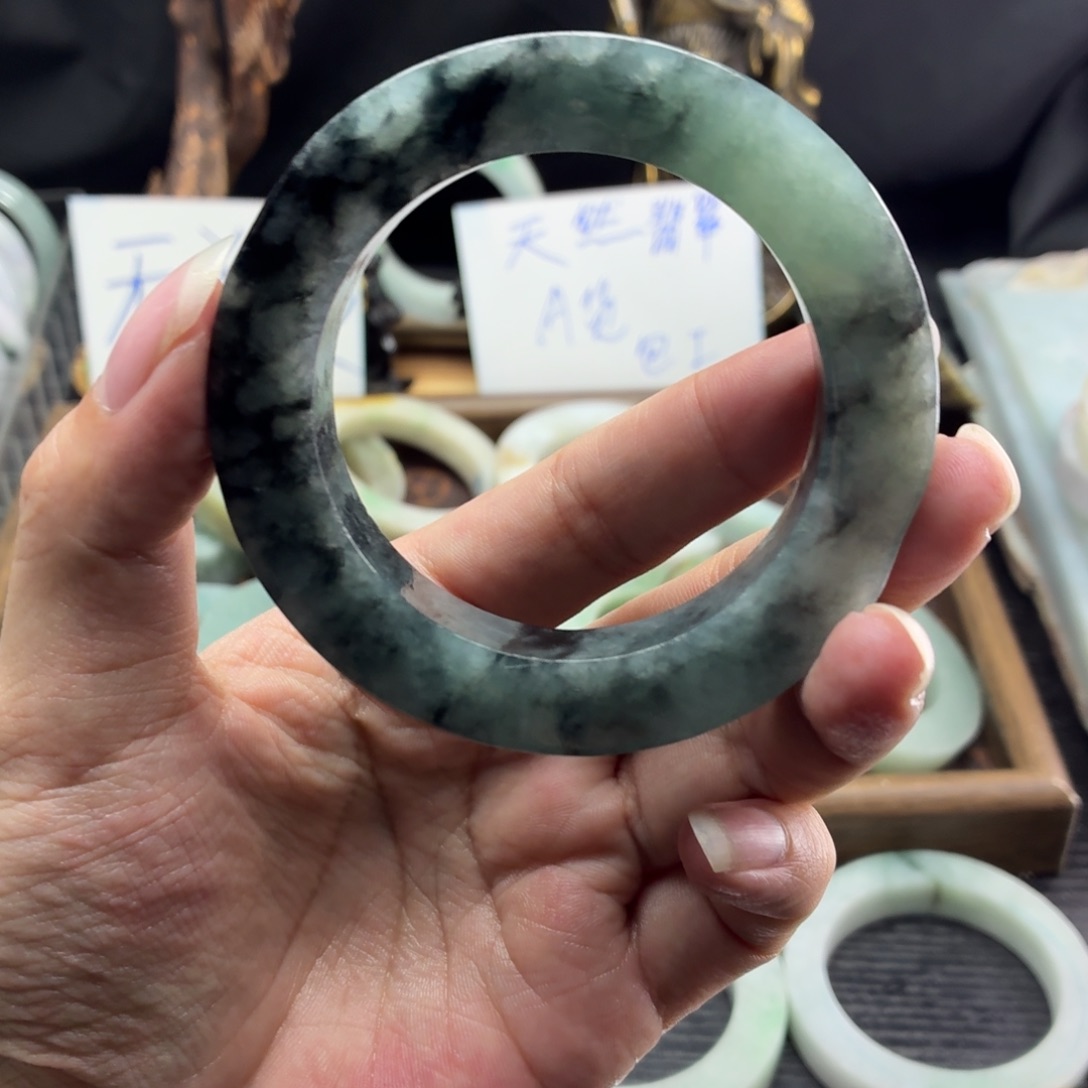 定制翡翠未镶嵌缅甸翡翠A货手镯毛胚定制